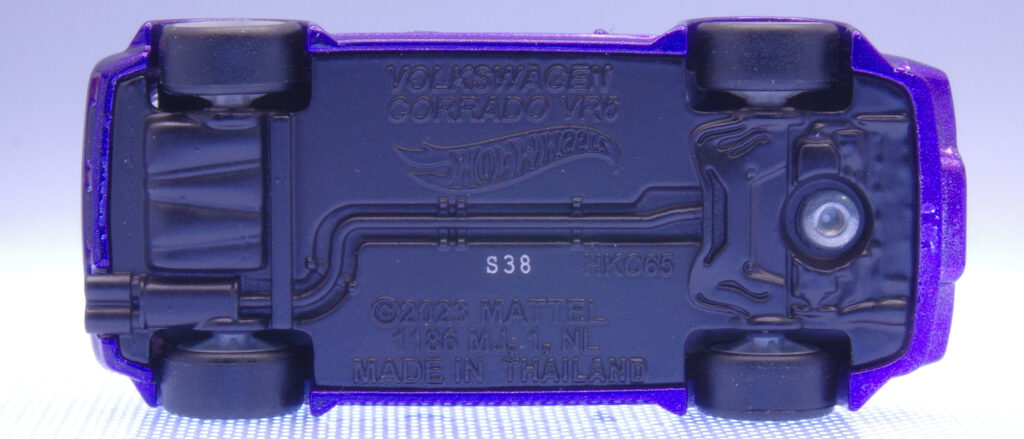 Hot Wheels VOLKSWAGEN CORRADO VR6
ホットウィール フォルクスワーゲン  コラード