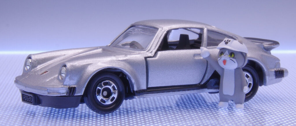 トミカ ポルシェ 930 ターボ