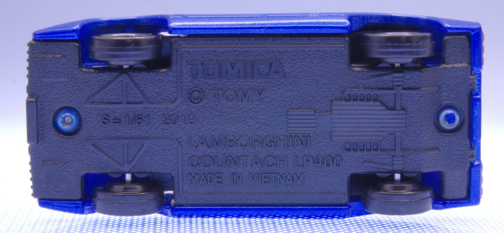 タカラトミーモール トミカ カウンタック LP400