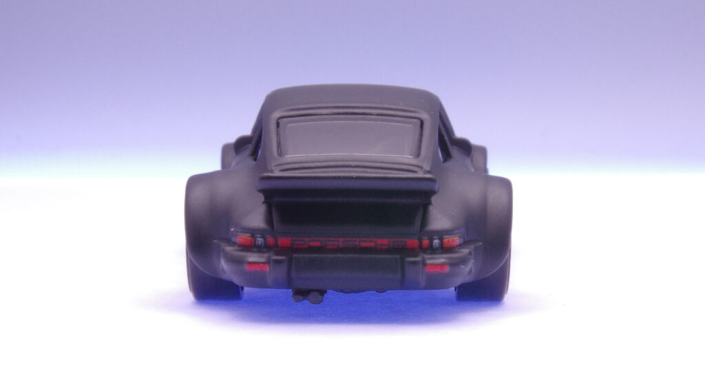 Hot Wheels NEON SPEEDERS PORSCHE 934 TURBO RSR
ホットウィール ネオン・スピーダーズ ポルシェ 934 ターボ RSR