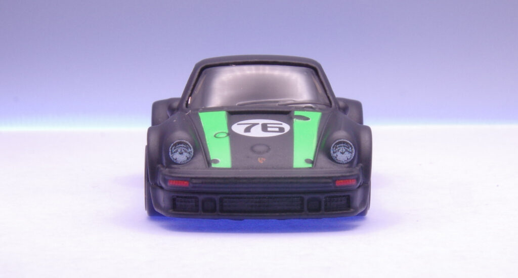 Hot Wheels NEON SPEEDERS PORSCHE 934 TURBO RSR
ホットウィール ネオン・スピーダーズ ポルシェ 934 ターボ RSR