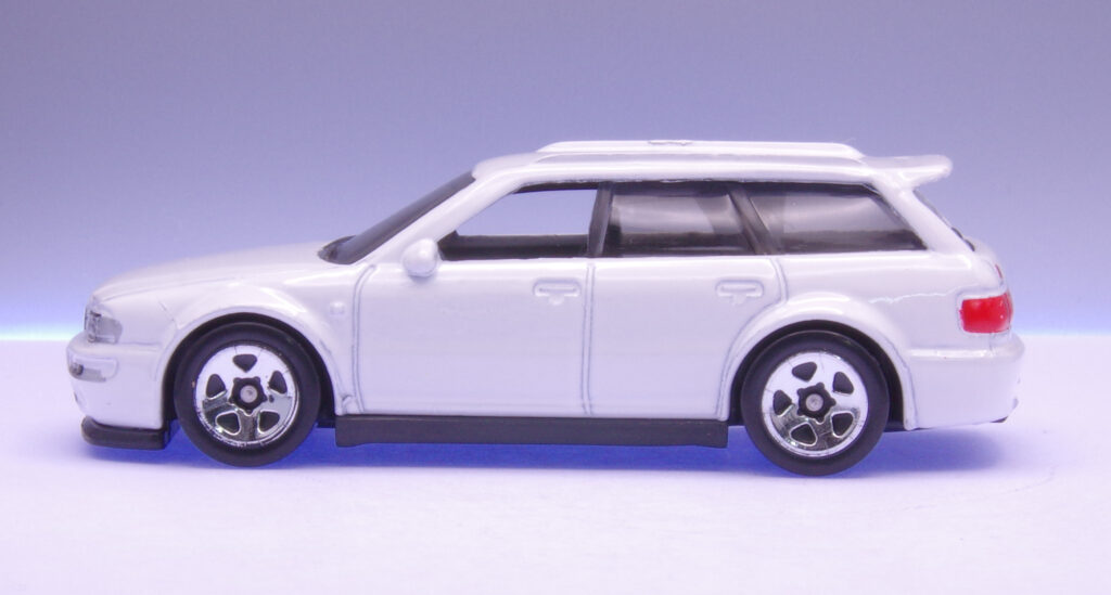 Hot Wheels '94 AUDI AVANT RS2 レビュー