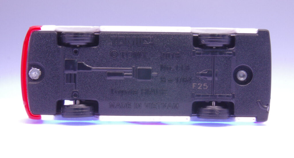 トミカイベントモデル No.20 トヨタ ハイエース レビュー