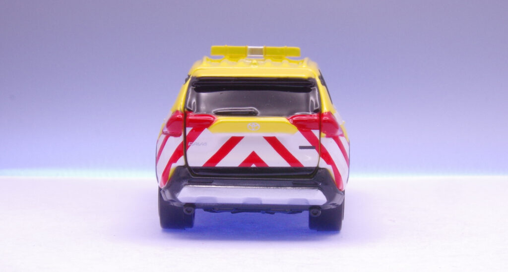 トミカイベントモデル No.24 トヨタ RAV4 道路パトロールカー レビュー
