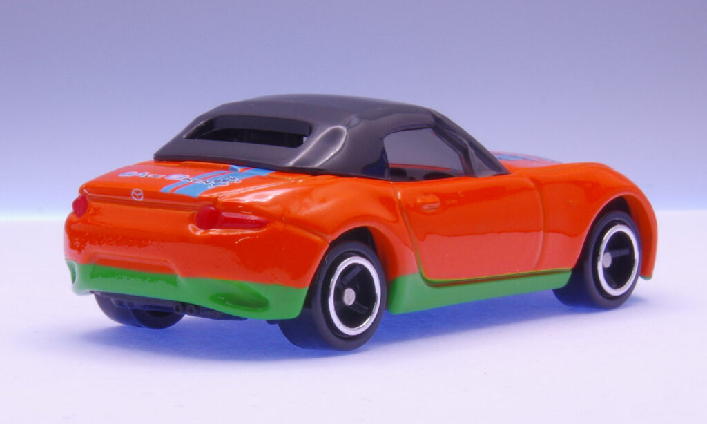 エース技研特注トミカ マツダ ロードスター ND5RC レビュー