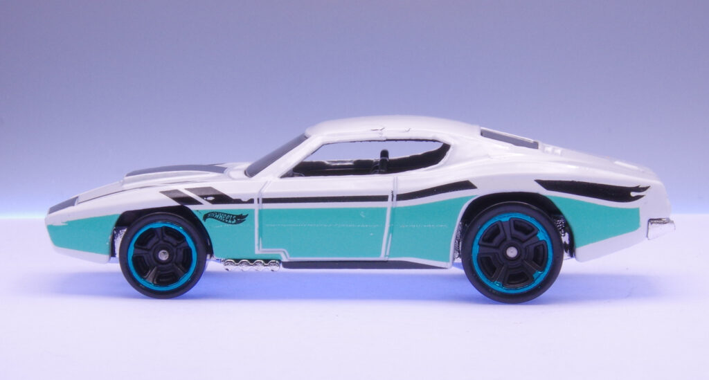 Hot Wheels '67 CAMARO レビュー