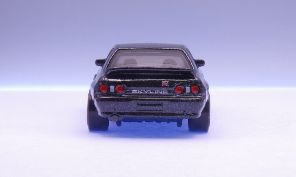 Hot Wheels NISSAN SKYLINE GT-R (BNR32) レビュー