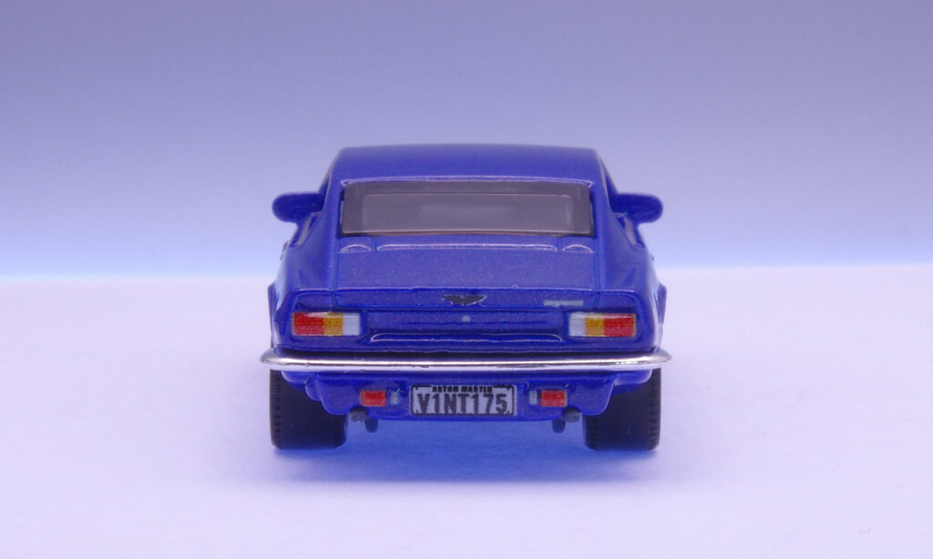 Matchbox 1977 Aston Martin V8 Vantage レビュー