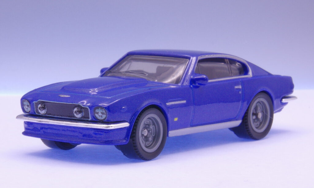 Matchbox 1977 Aston Martin V8 Vantage レビュー