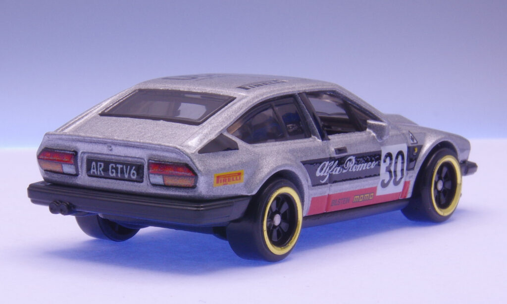 Hot Wheels ホットウィール ALFA ROMEO アルファロメオ GTV6 30 レビュー