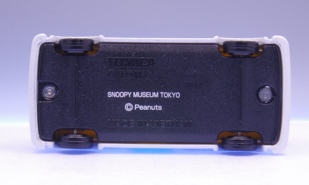 スヌーピーミュージアムオリジナル ドリームトミカ ミュージアムバス レビュー