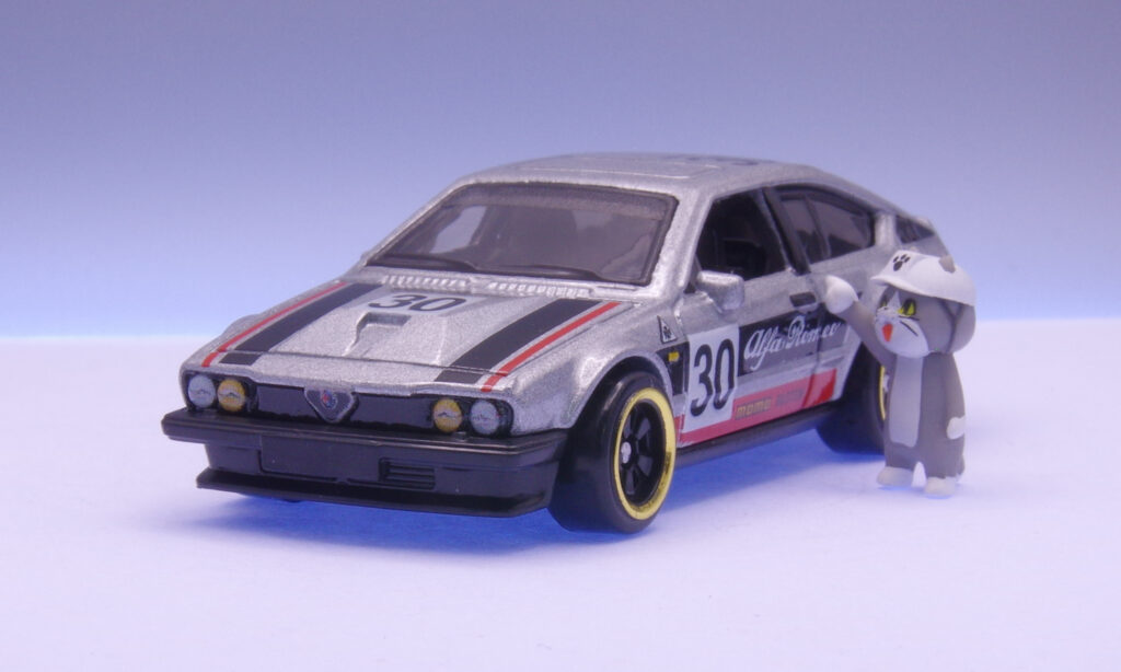 Hot Wheels ホットウィール ALFA ROMEO アルファロメオ GTV6 30 レビュー