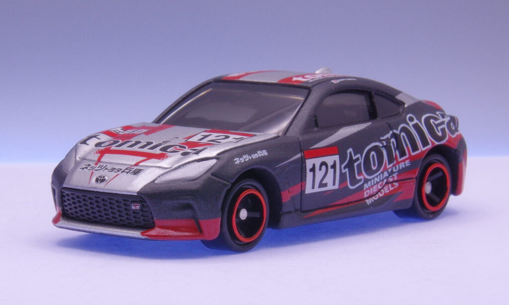 東京オートサロン2023開催記念 tomicaネッツ兵庫GR86 トヨタ GR86 レビュー