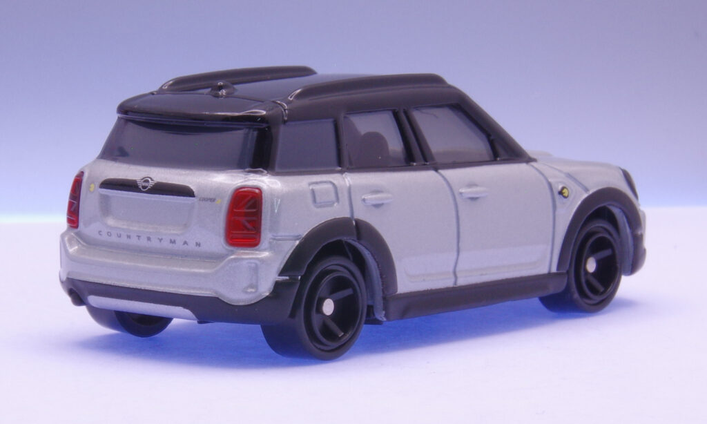 tomica MINI COOPER SE COUNTRYMAN All4 レビュー