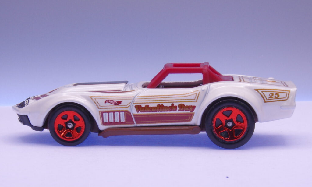Hot Wheels '69 CORVETTE RACER レビュー