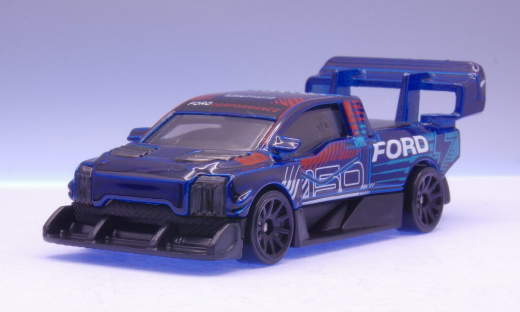 Hot Wheels FORD F-150 LIGHTNING SUPERTRUCK レビュー