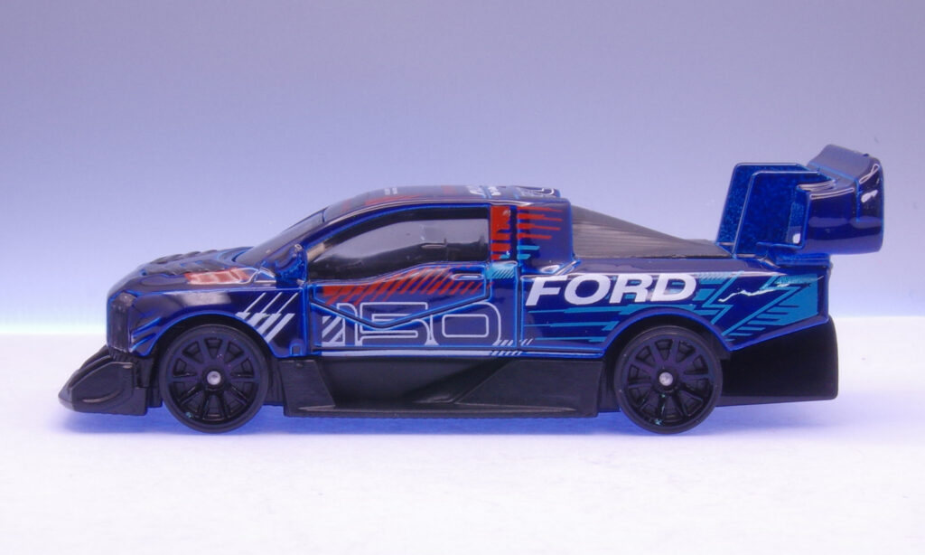 Hot Wheels FORD F-150 LIGHTNING SUPERTRUCK レビュー