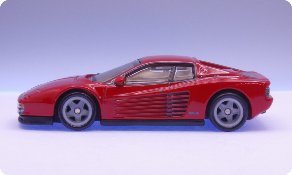 Hot Wheels FERRARI TESTAROSSA レビュー