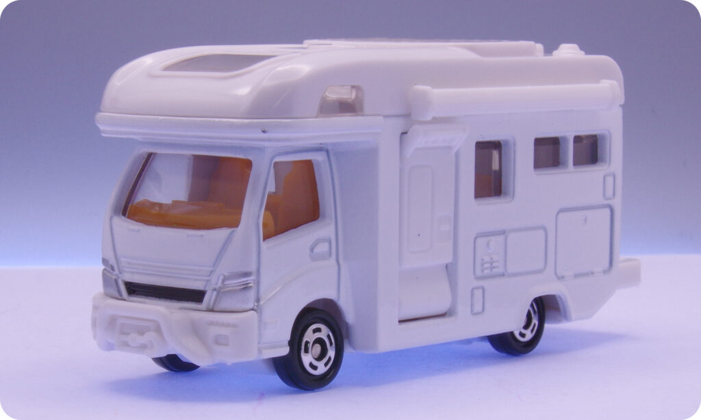 トミカ No.24 キャンピングカー レビュー