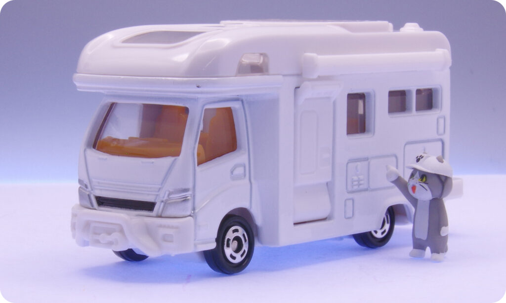 トミカ No.24 キャンピングカー レビュー