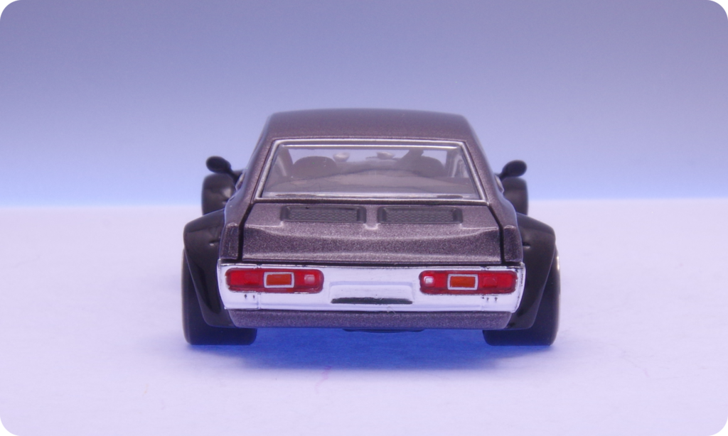 POP RACE NISSAN LAUREL C130 レビュー