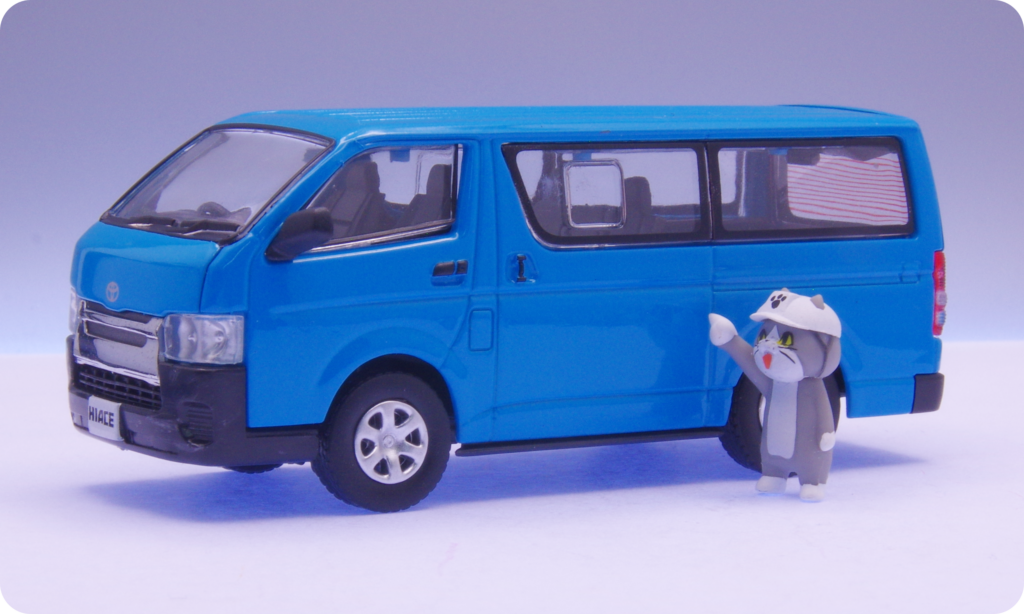 BM CREATIONS トヨタ 2015 ハイエース KDH200V ブルー カスタム (RHD) レビュー