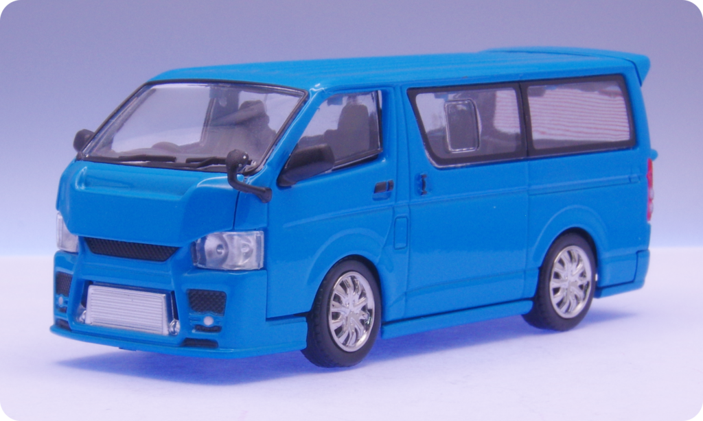 BM CREATIONS トヨタ 2015 ハイエース KDH200V ブルー カスタム (RHD) レビュー