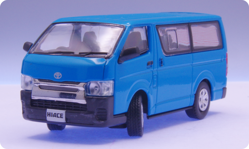 BM CREATIONS トヨタ 2015 ハイエース KDH200V ブルー カスタム (RHD) レビュー