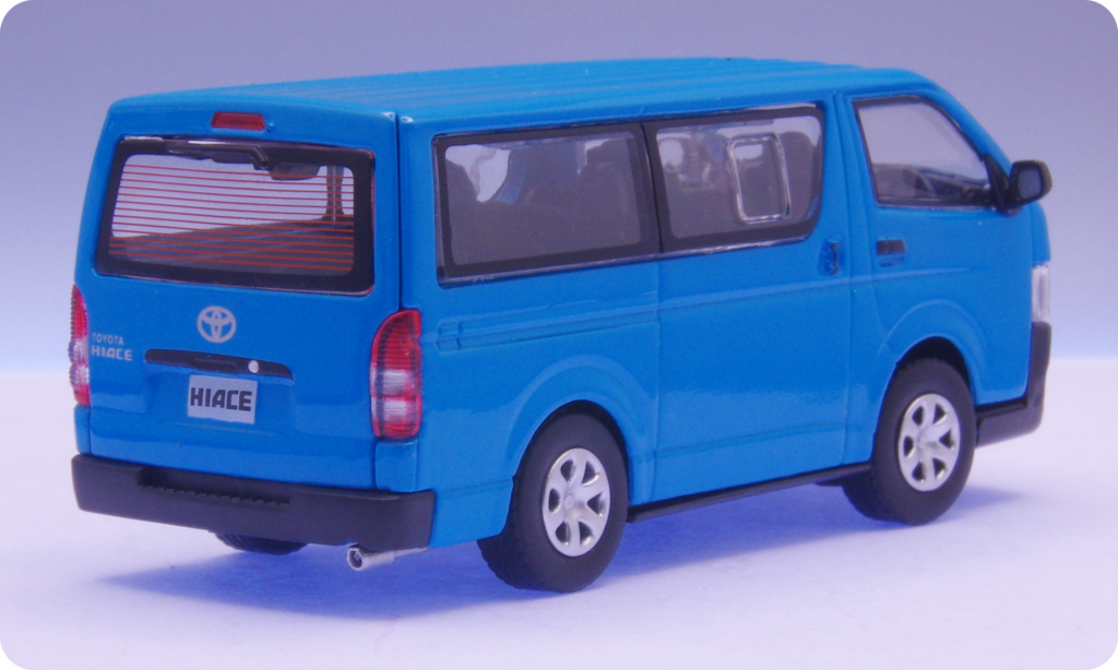 BM CREATIONS トヨタ 2015 ハイエース KDH200V ブルー カスタム (RHD) レビュー