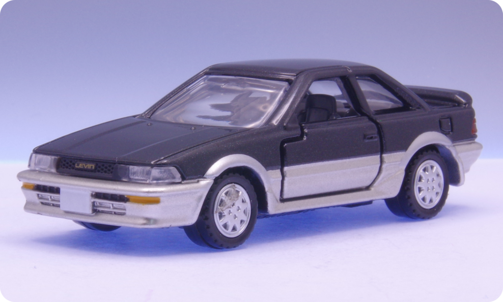 トミカプレミアム No.13 トヨタ カローラ レビン（AE92） レビュー フロント 特別仕様