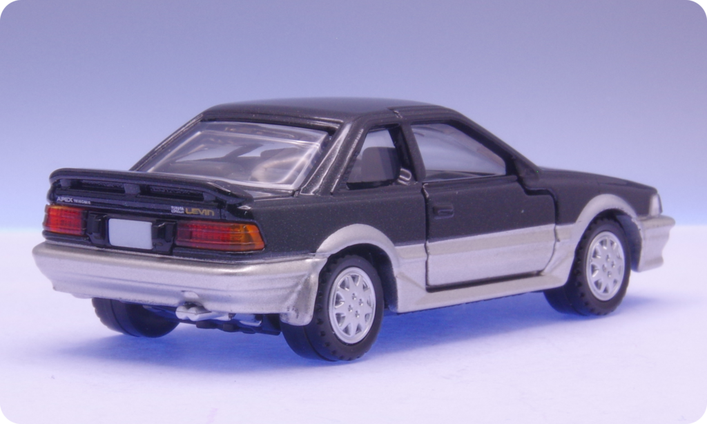 トミカプレミアム No.13 トヨタ カローラ レビン（AE92） レビュー リア 特別仕様