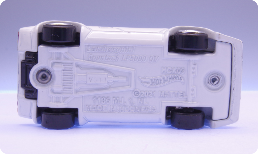 Hot Wheels LAMBORGHINI COUNTACH LP 5000 QV レビュー