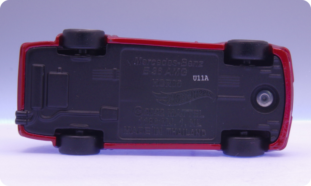 Hot Wheels MERCEDES-BENZ E 36 AMG レビュー
