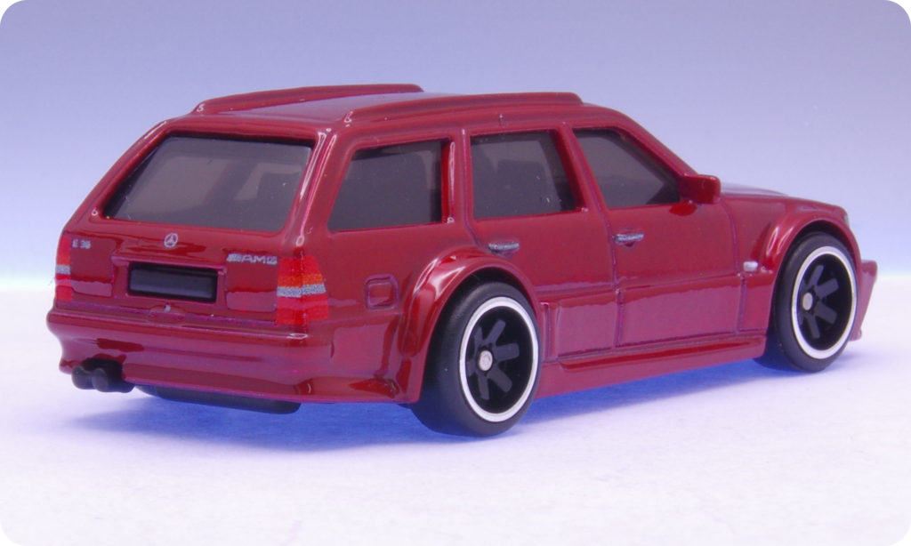 Hot Wheels MERCEDES-BENZ E 36 AMG レビュー