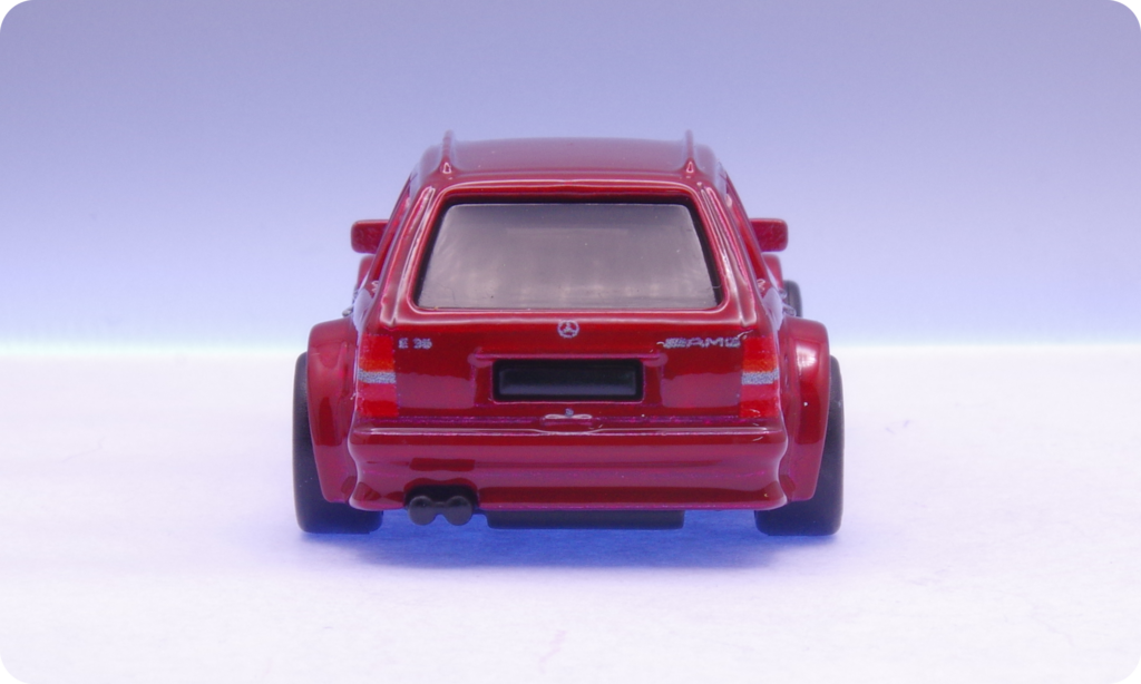 Hot Wheels MERCEDES-BENZ E 36 AMG レビュー